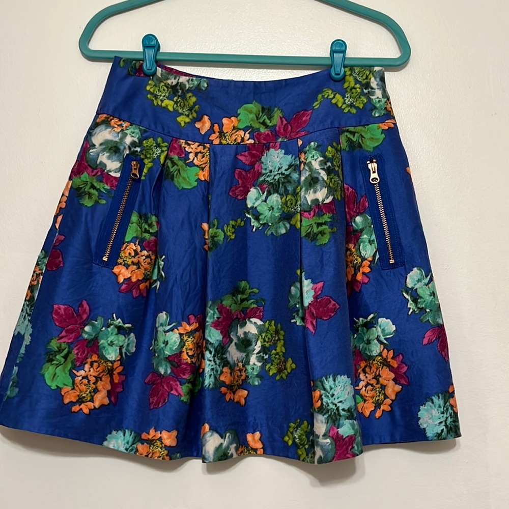 Anthropologie Maeve womens size 8 blue floral lined 2 zip pockets skirt